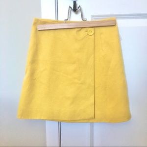 Super cute yellow plaid skirt